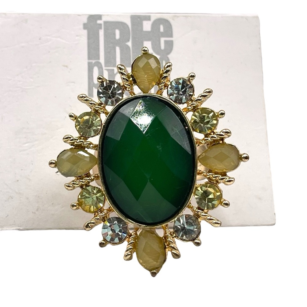 ❤️ NWT! Free Press Large Crystal Statement Cocktail Ring